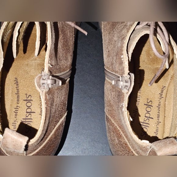 Dansko Ankle booties/ shoes - Picture 7 of 8